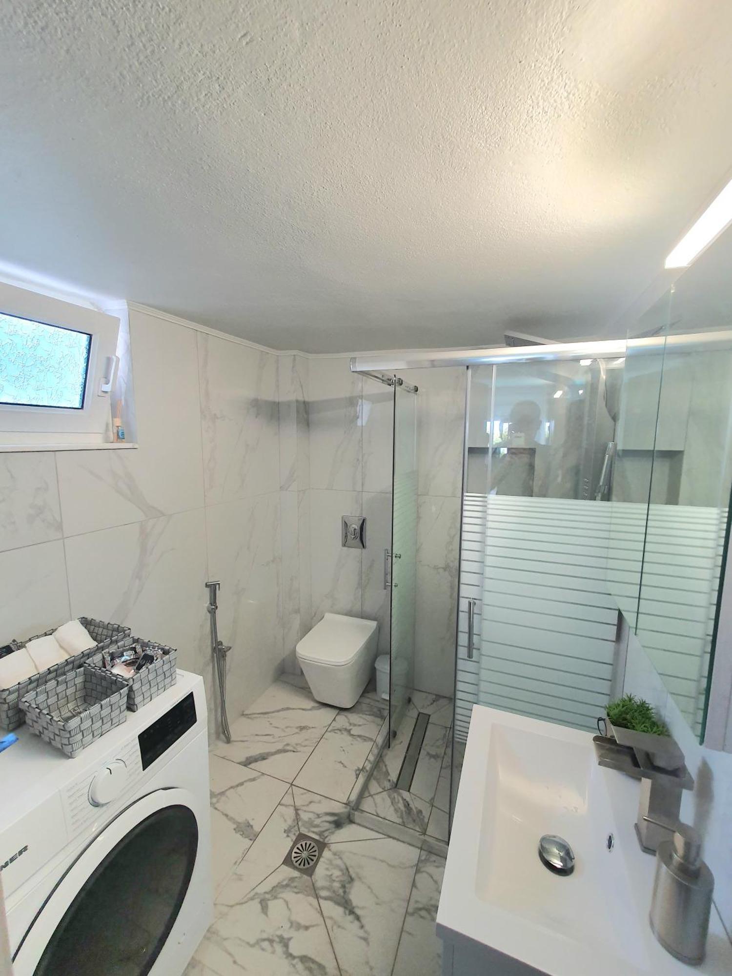 Appartamento Riviera Penthouse PalaiónTsiflíkion